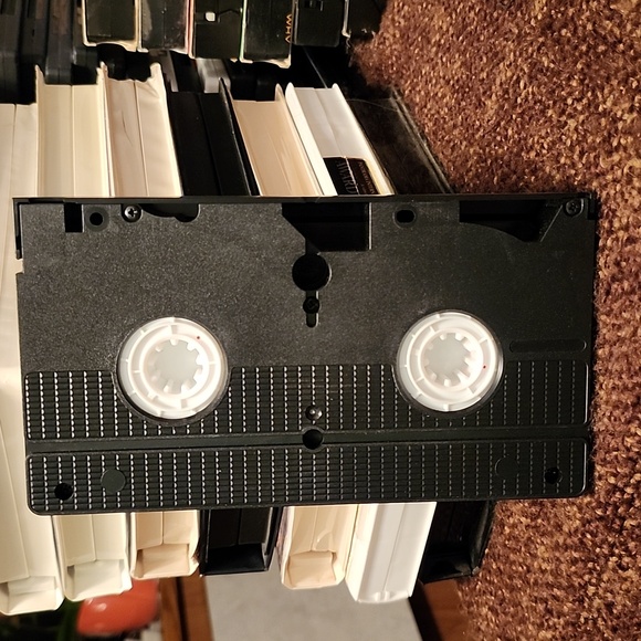 VHS TAPE - Picture 4 of 4